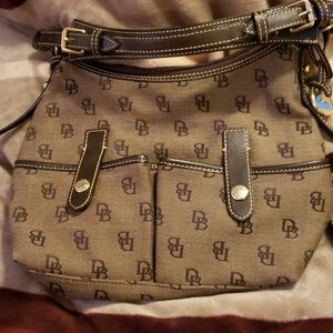 Dooney & Bourke purse